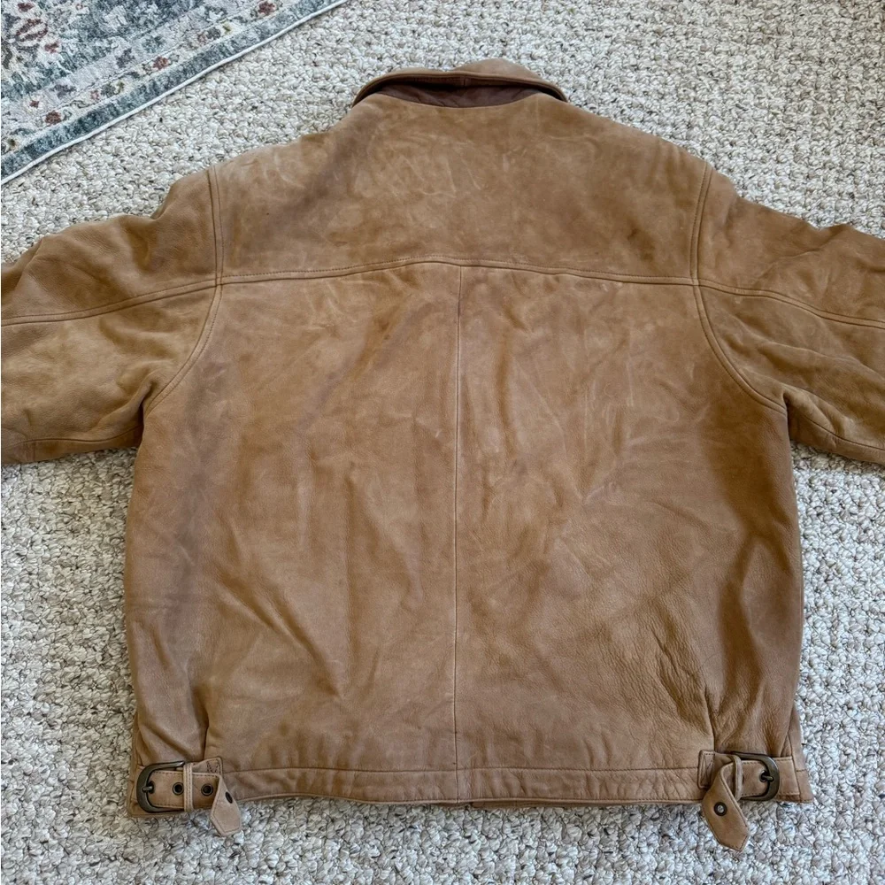 Vintage Men's leather Jacket Roundtree & Yorke SZ L needs to be cleaned/treated